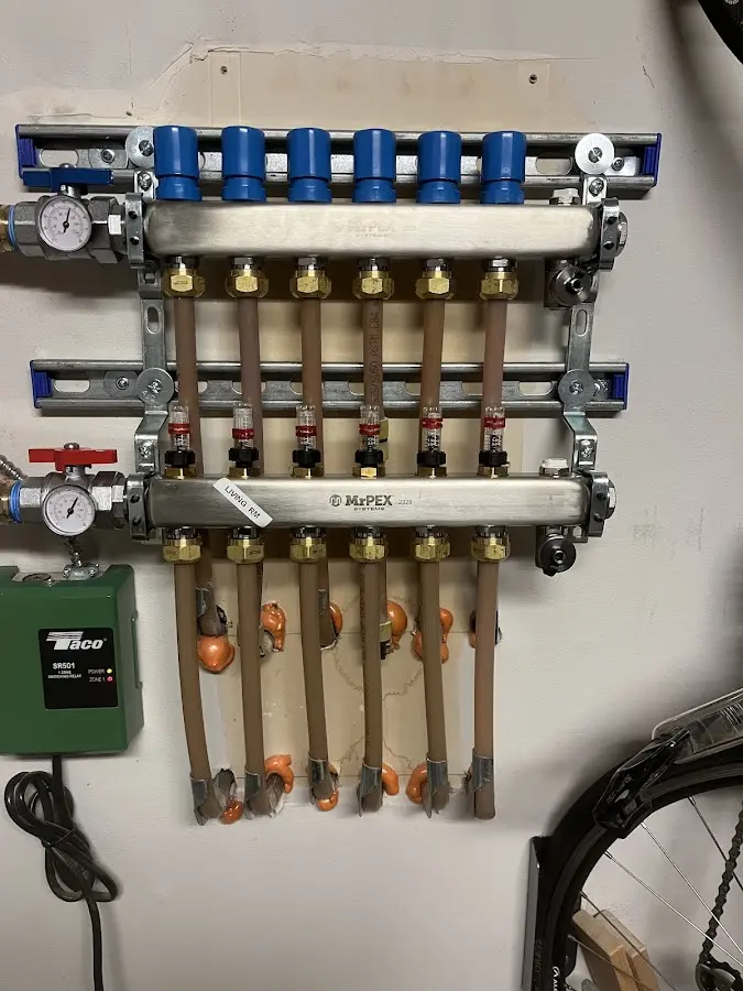 Plumber performing Gas Leak Detection at a residential property in Richland